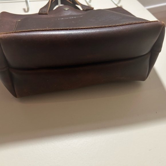 Portland leather goods Brown Leather bag /crossbody strap included - Picture 2 of 3